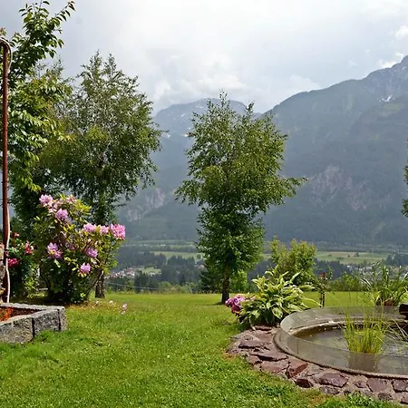 Fruehstueckspension Lemberger بيت ضيافة 3*