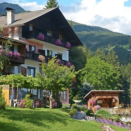 بيت ضيافة Fruehstueckspension Lemberger Dellach im Drautal